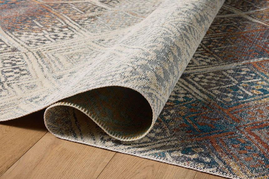 Mika Rug 02 | Ivory / Mediterranean