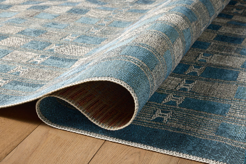 Mika Rug 08 | Blue / Ivory