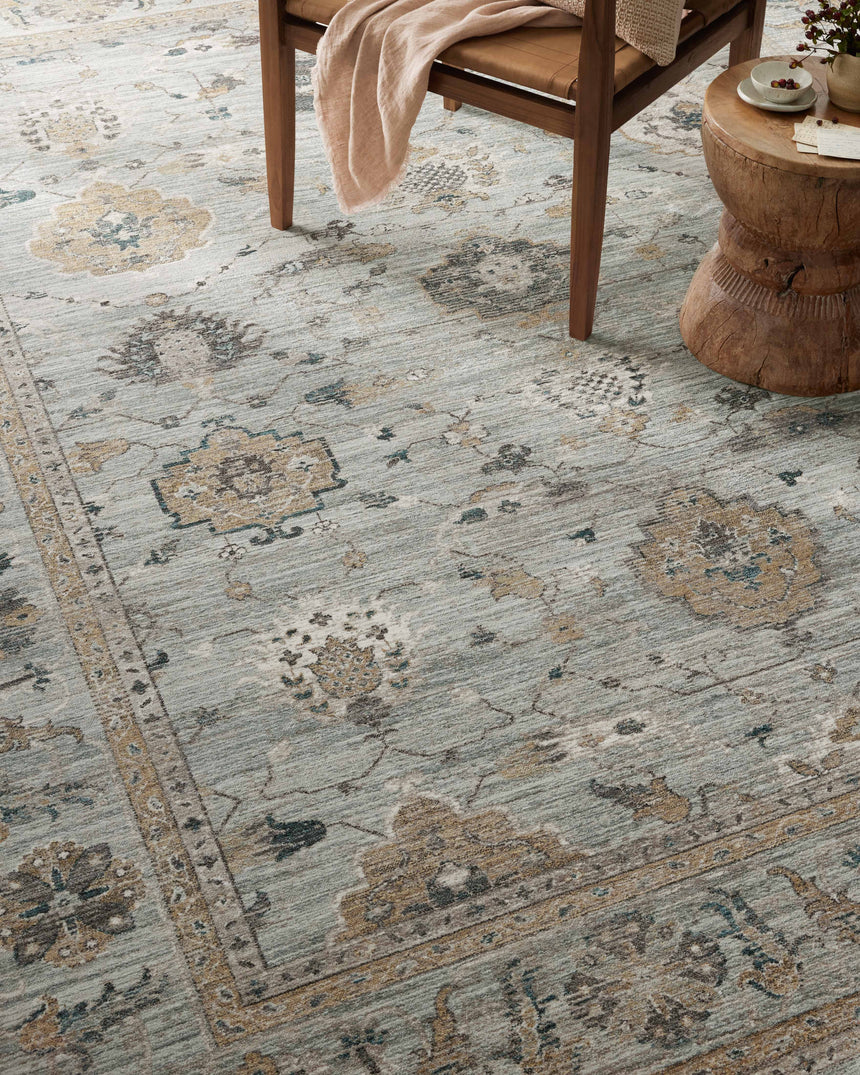 Millie Rug 02 | Sky / Gold