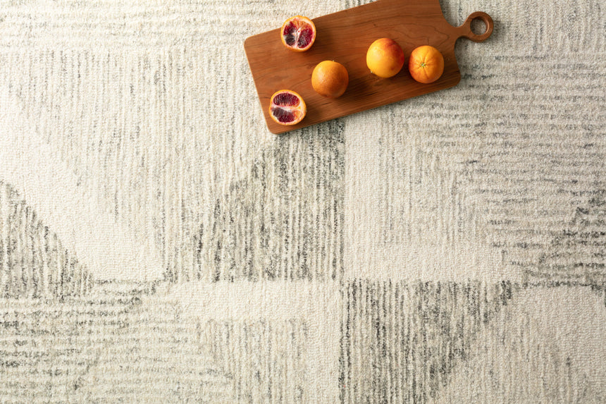 Milo Rug 06 | Lt Grey / Granite