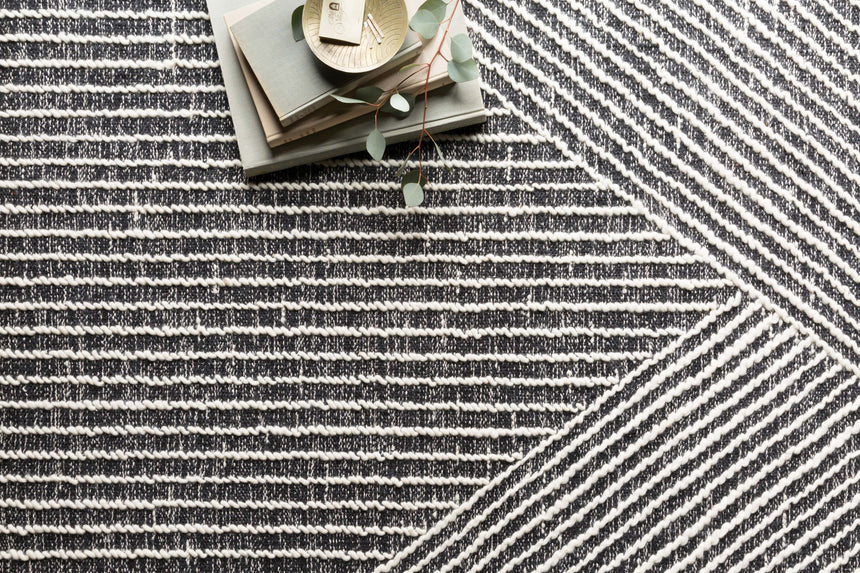 Newton Rug 01 | Charcoal / Ivory