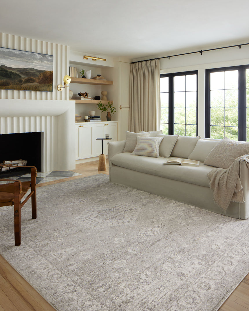 Odette Rug 02 | Silver / Ivory