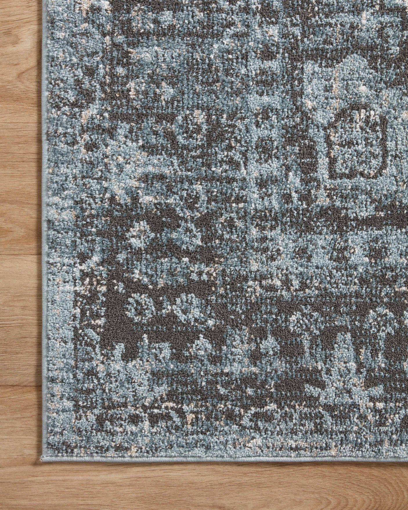 Odette Rug 08