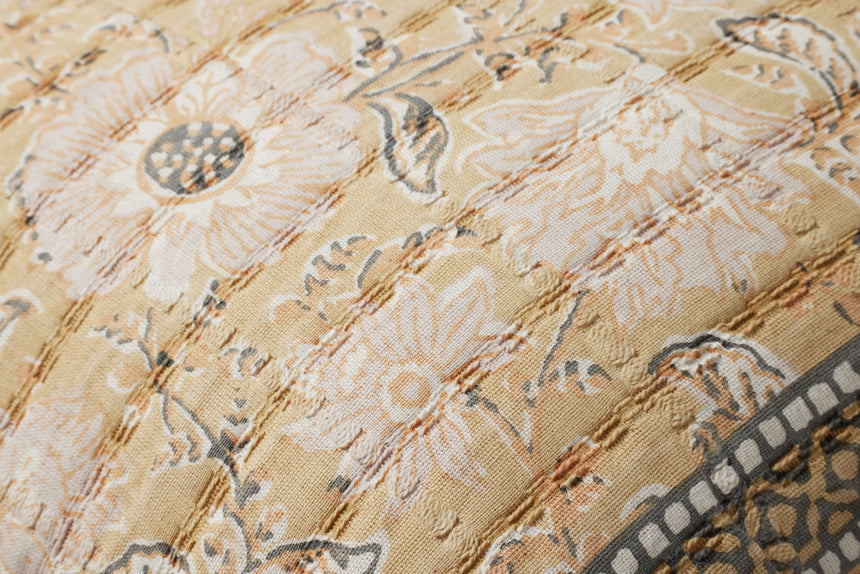 Wheat / Multi Pillow