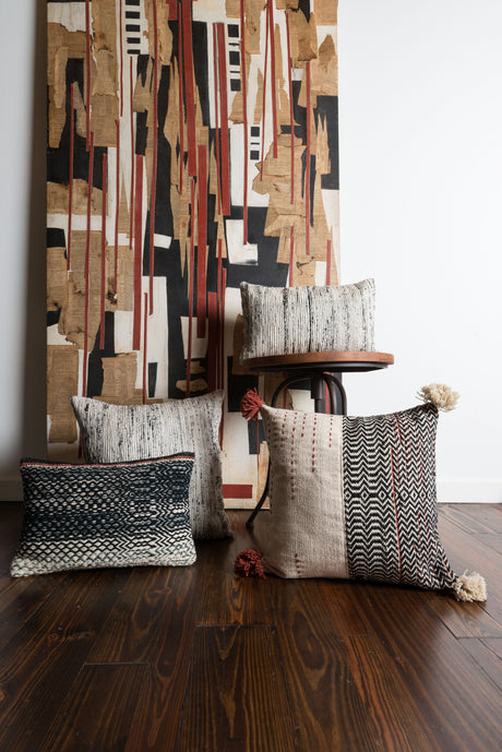 Black / Ivory Pillow | P0227
