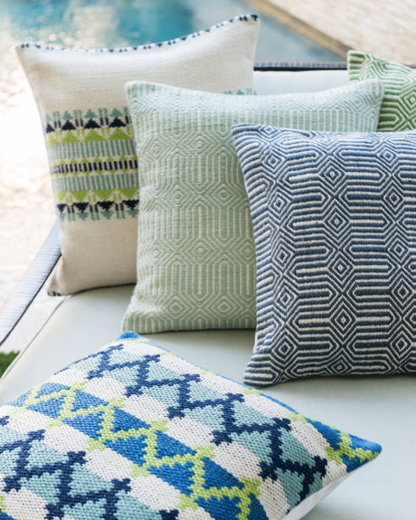 Pillow | P0339