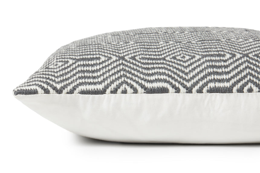 Pillow | P0339