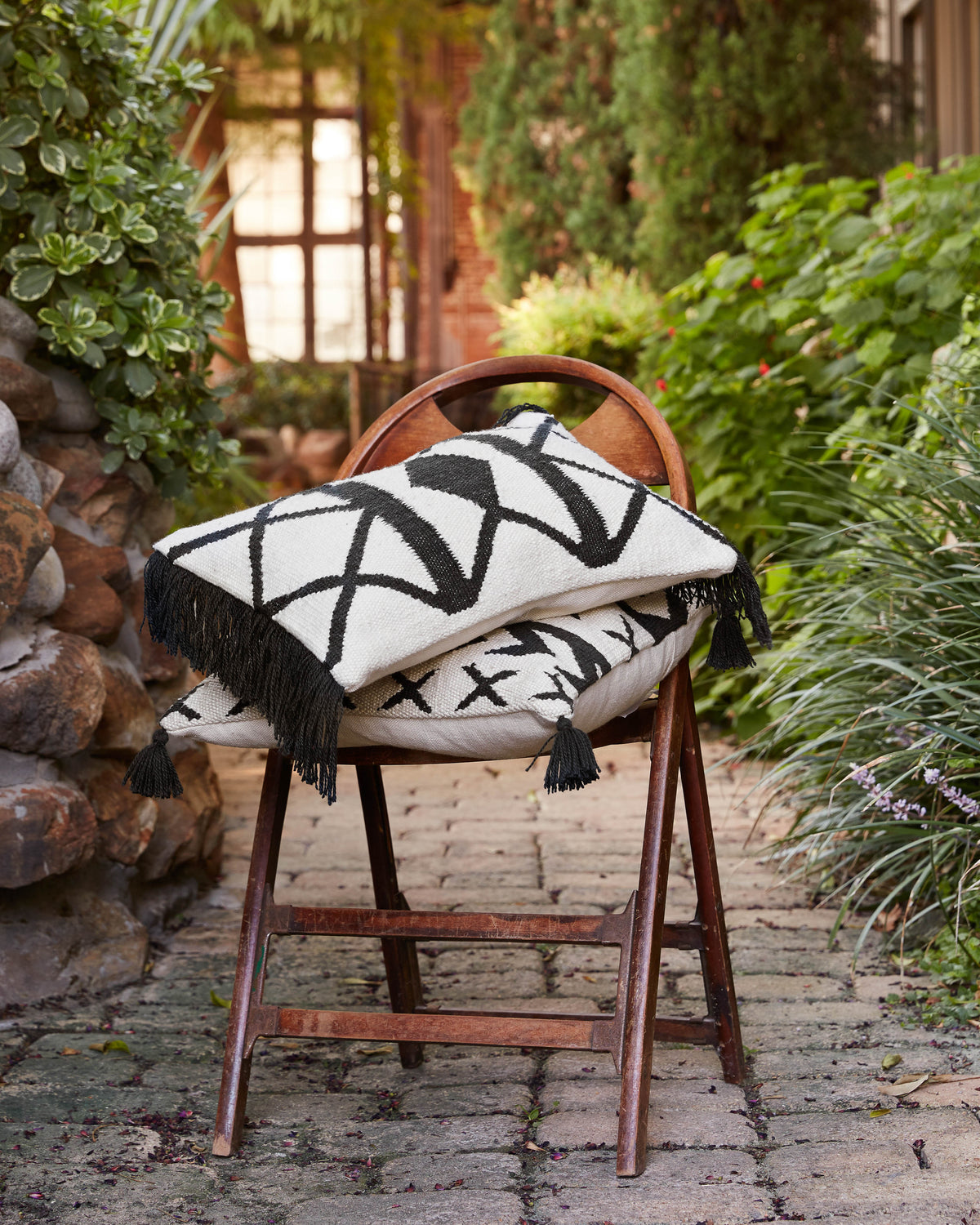 Pillow | P0503