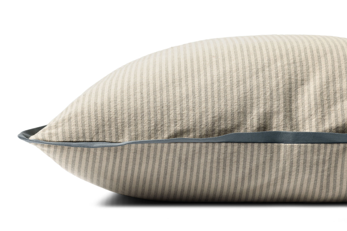 Sullivan Pillow