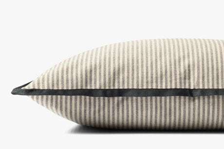 Jeremiah Brent x Loloi Sullivan Pillow in Natural / Black, side view, 13" x 21"
