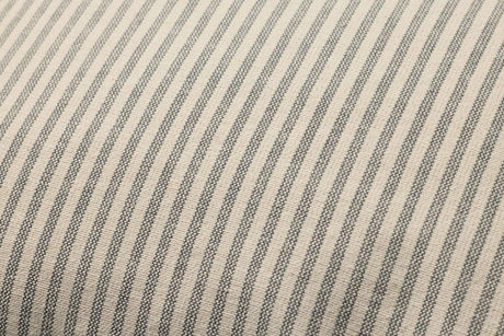Jeremiah Brent x Loloi Sullivan Pillow in Natural / Black, close-up of the weave, 13" x 21"