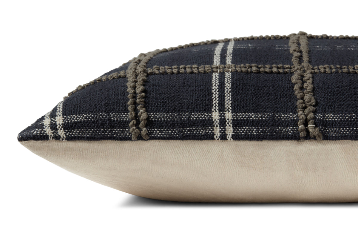 Noah Pillow