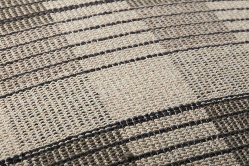 Ivory / Black Pillow | PAL0009