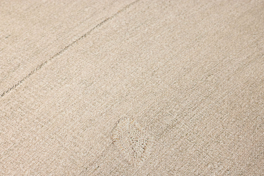 Ivory Pouf | LPF0041