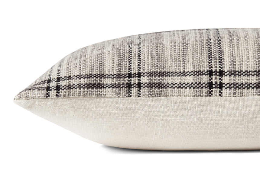 Dalia Pillow