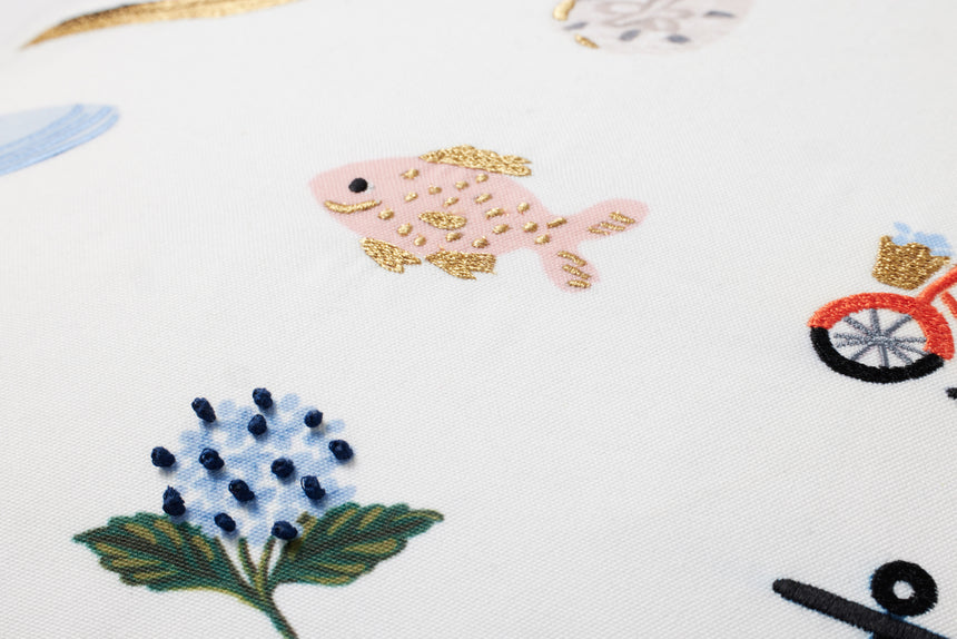 White / Multi Pillow | PRP0054