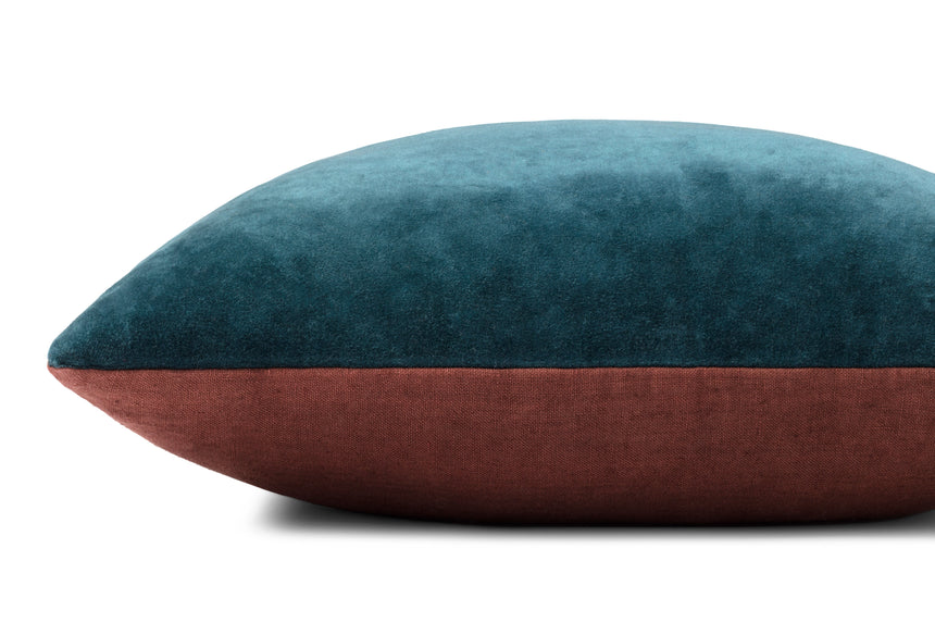 Pillow | P1153