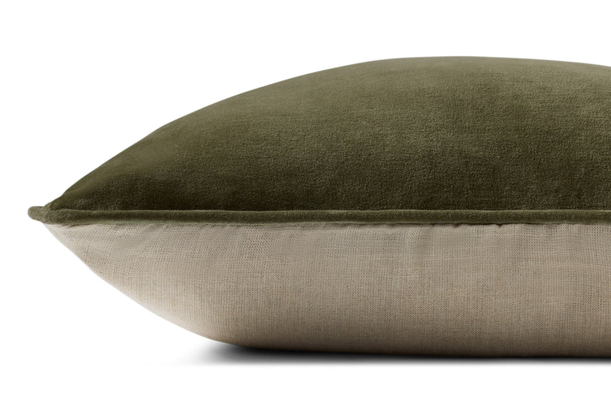 Lydia Pillow