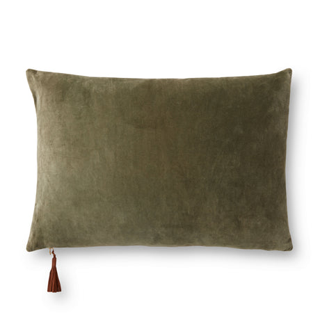 Lydia Pillow