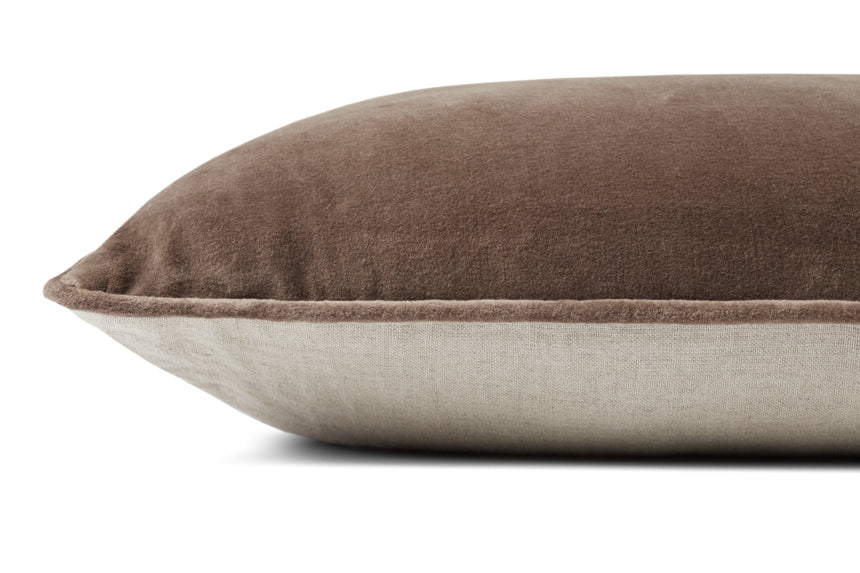 Lydia Pillow