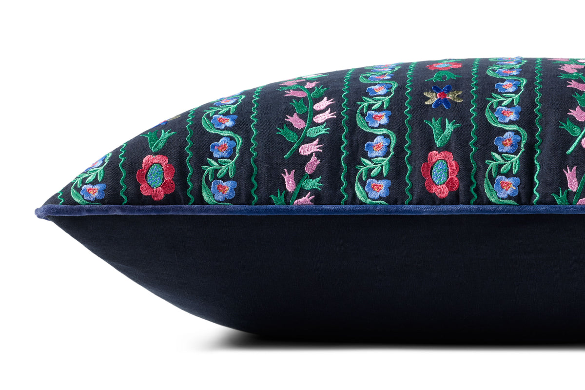 Delphine Pillow