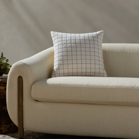 Hattie Pillow