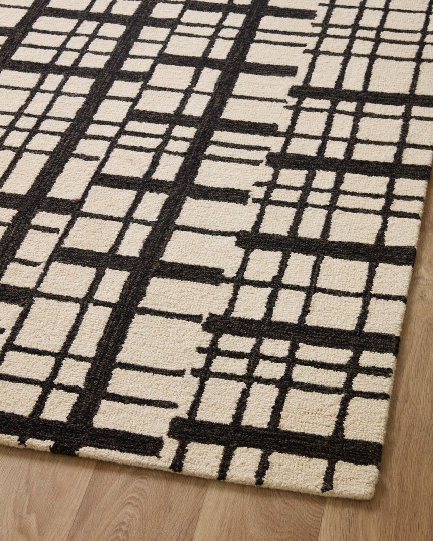 Polly Rug 02 | Black / Ivory