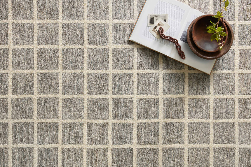 Polly Rug 05 | Slate / Ivory