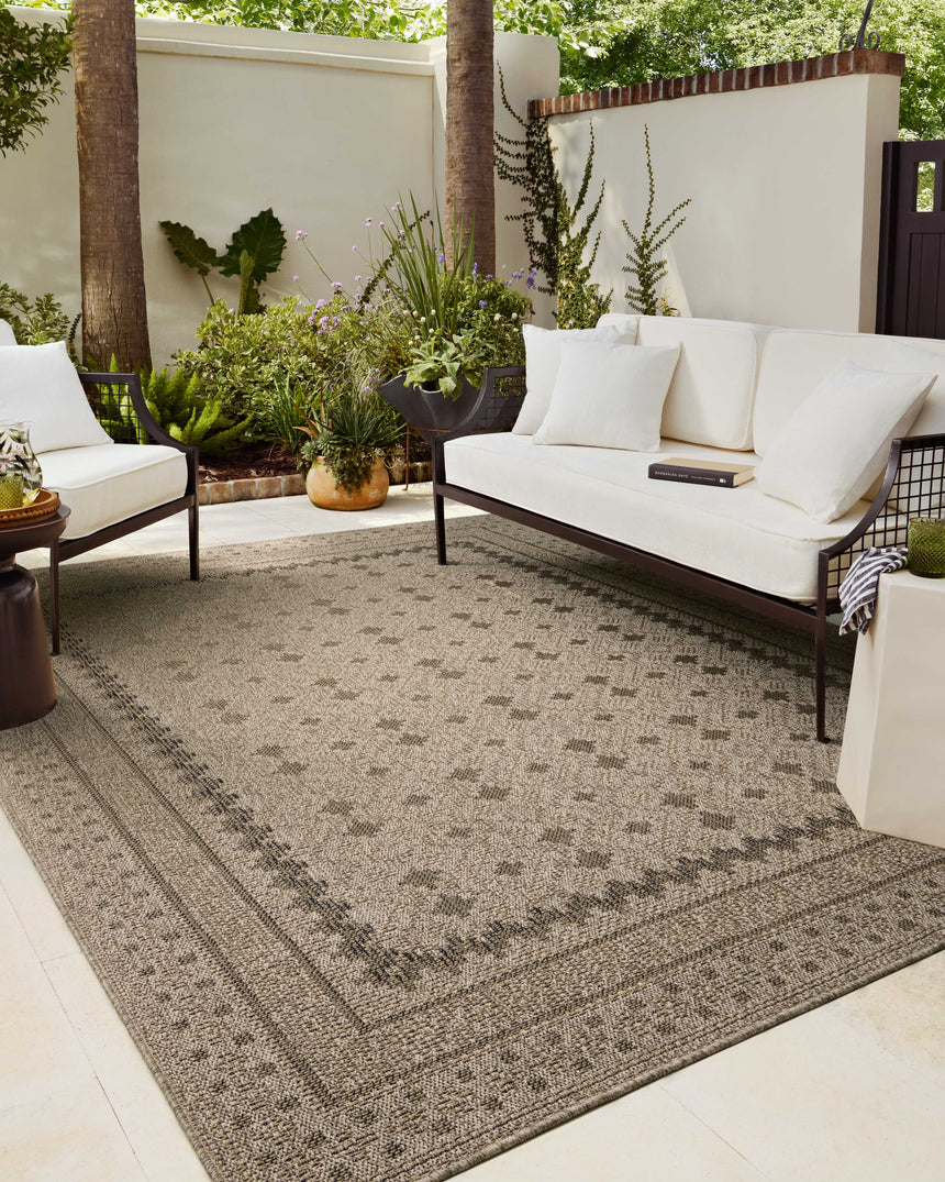 Providence Rug 06 | Charcoal / Dove