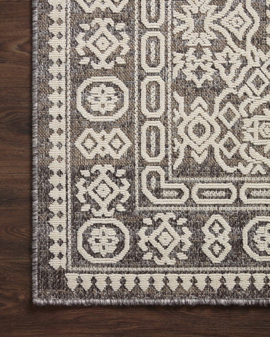 Rainier Rug 02 | Pebble / Ivory