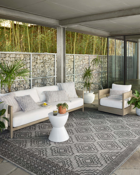 Rainier Rug 06 | Grey / Charcoal