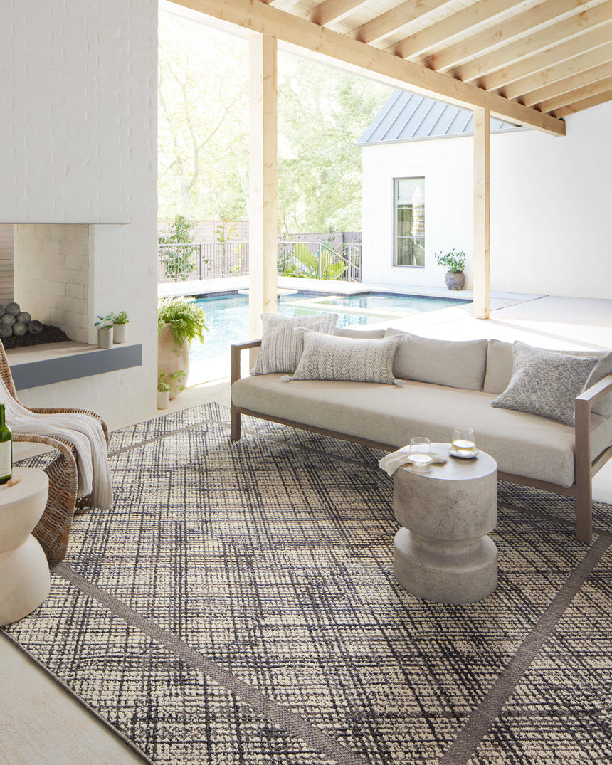 Rainier Rug 10 | Ivory / Charcoal