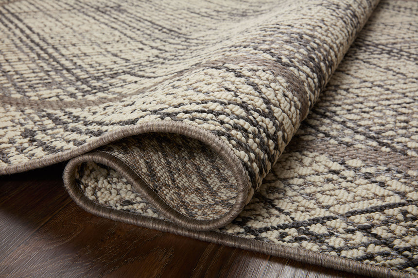 Rainier Rug 10 | Ivory / Charcoal