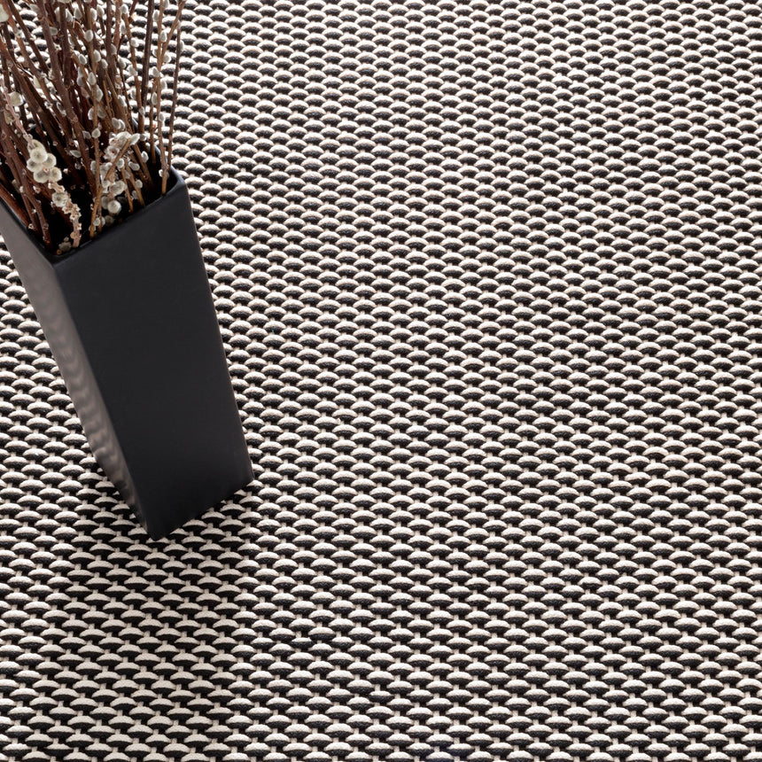 Two-Tone Rope Handwoven Indoor/Outdoor Rug