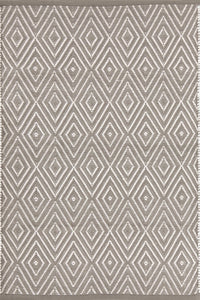 Diamond Handwoven Indoor/Outdoor Rug