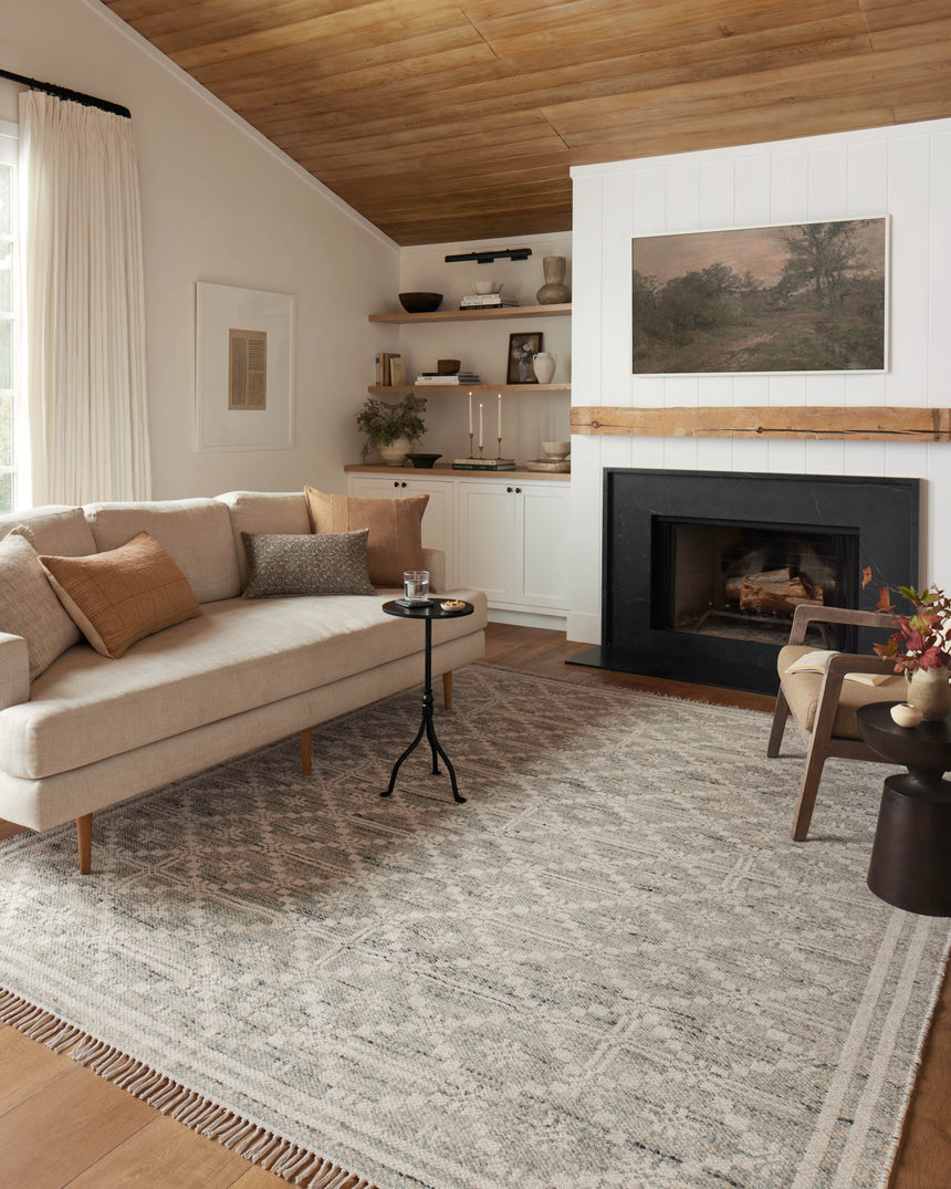 Rivers Rug 02 | Lagoon / Ivory