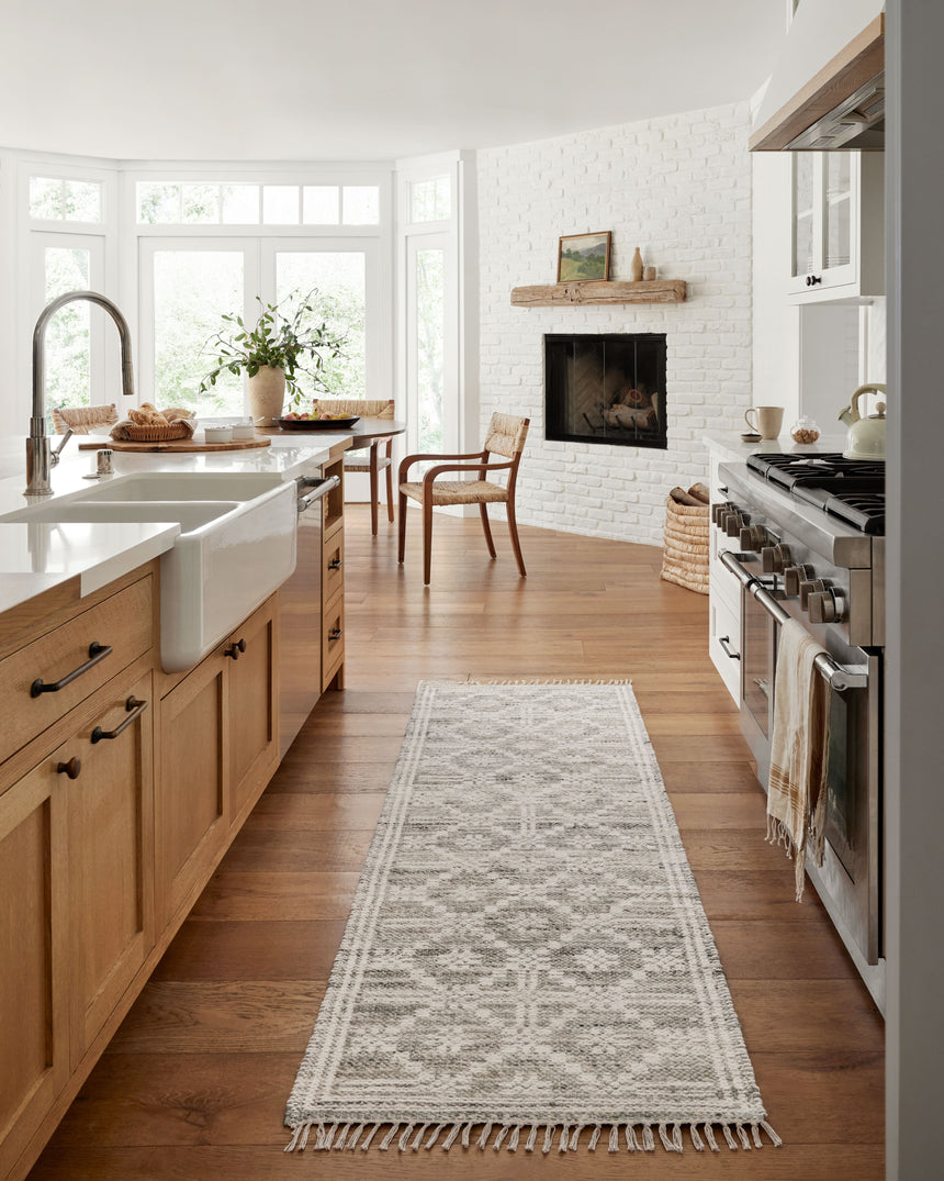 Rivers Rug 02 | Lagoon / Ivory
