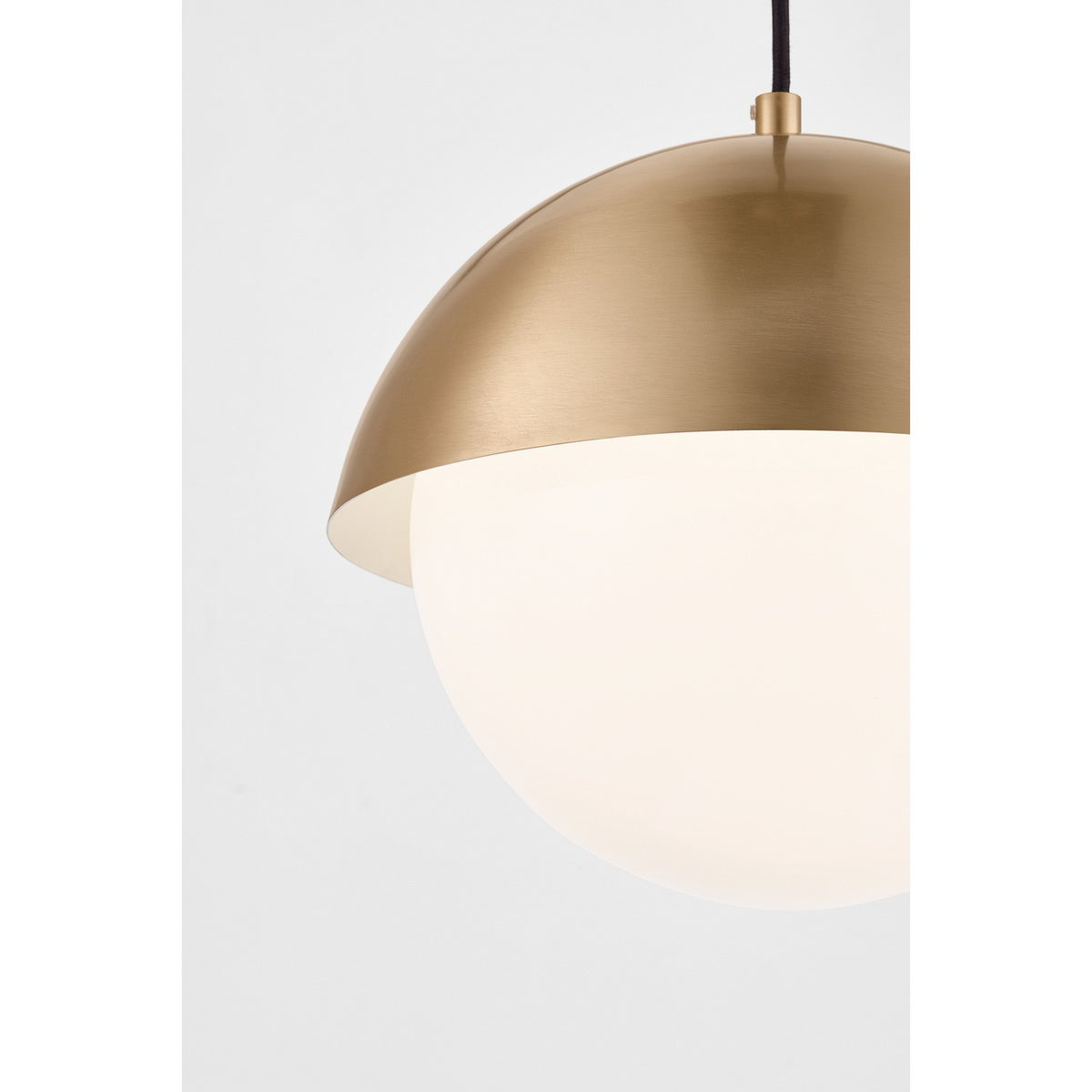 Hyde Medium Pendant