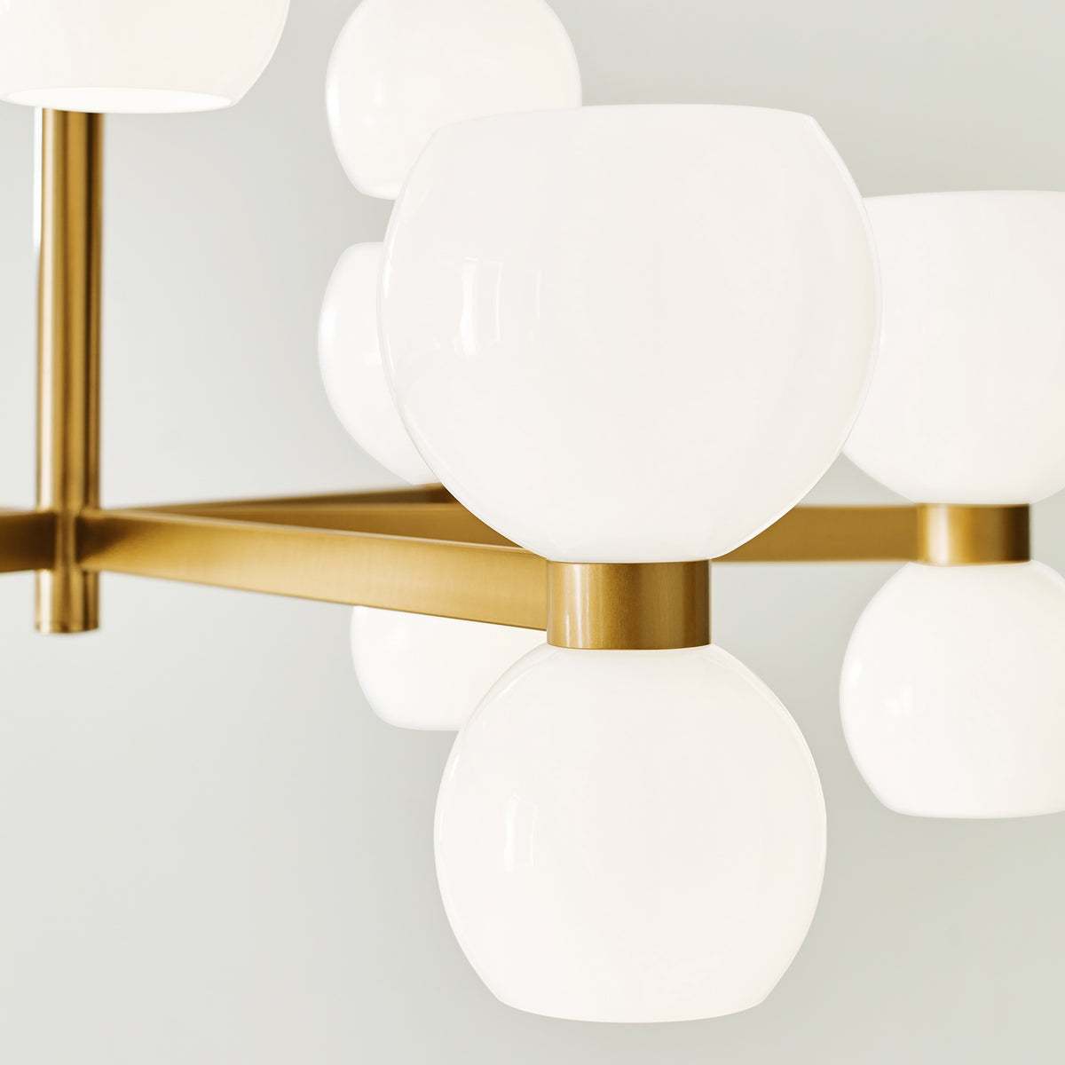 Londyn Medium Chandelier