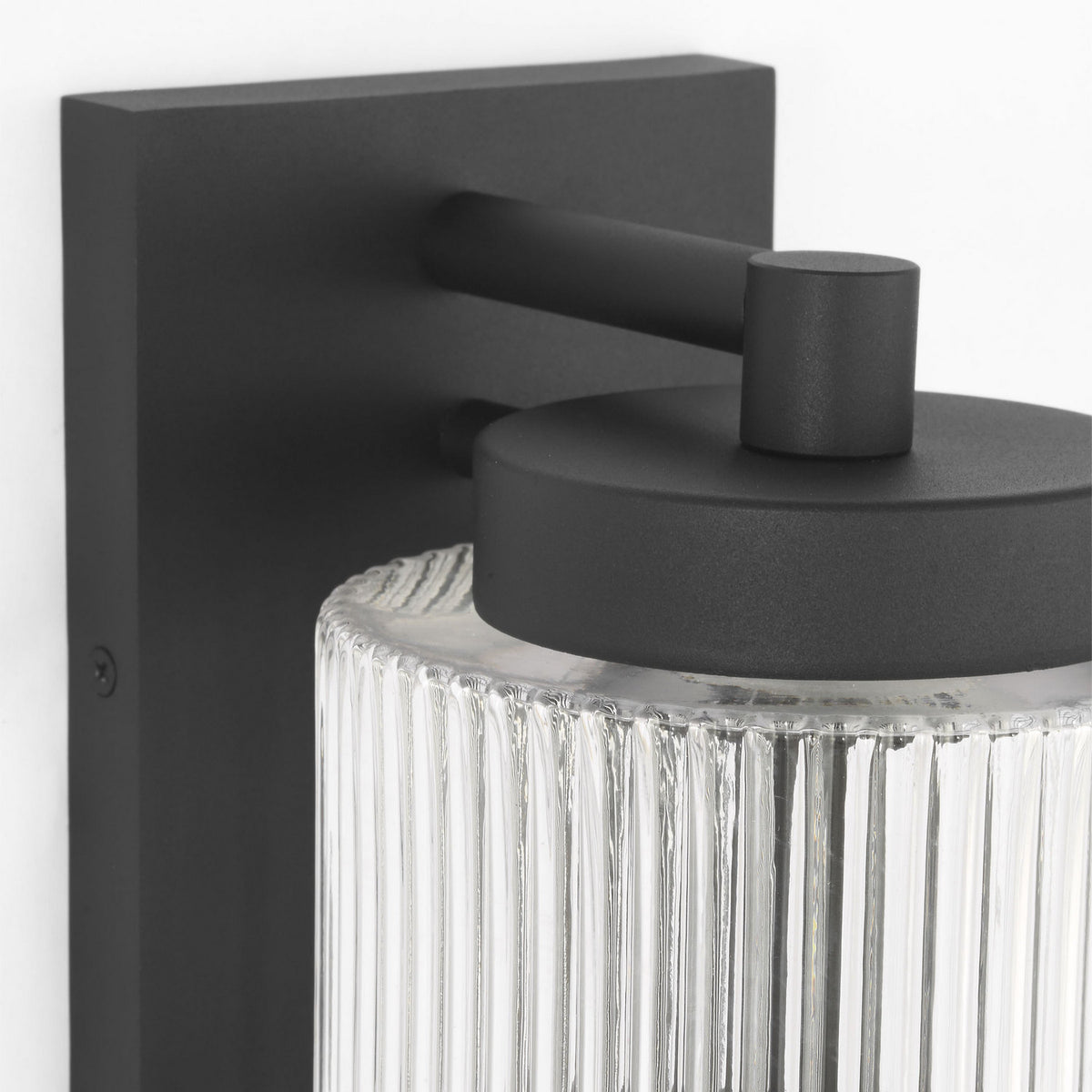 Ronde 18" Lantern — 75 W