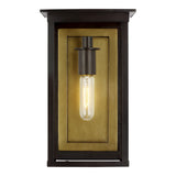 Freeport Medium Wall Lantern