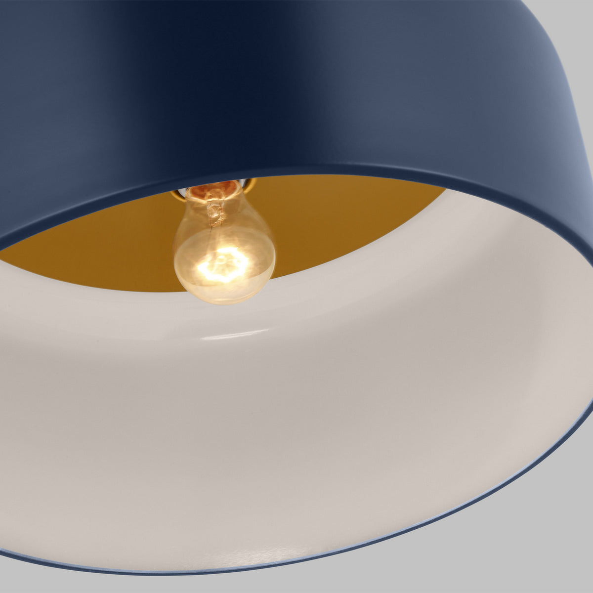 Malone Large Flush Mount — 75 W
