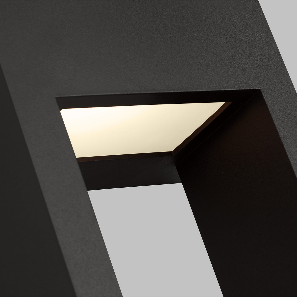 Testa XL Wall Lantern