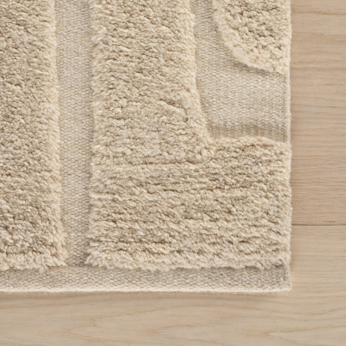 Dash & Albert Ais Abstract Bohemian Rug in Ivory, photo 4