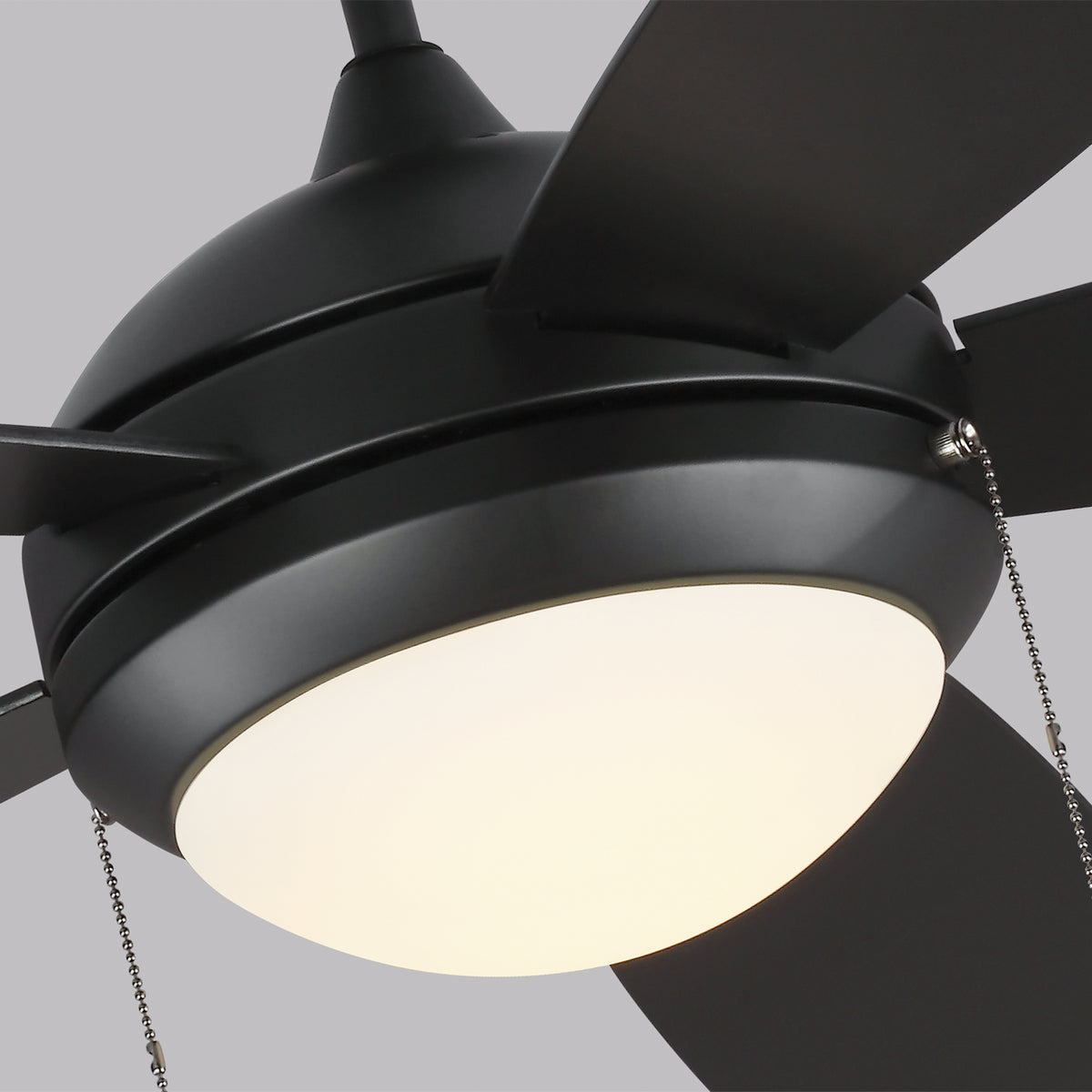 Discus Classic 52" LED Ceiling Fan
