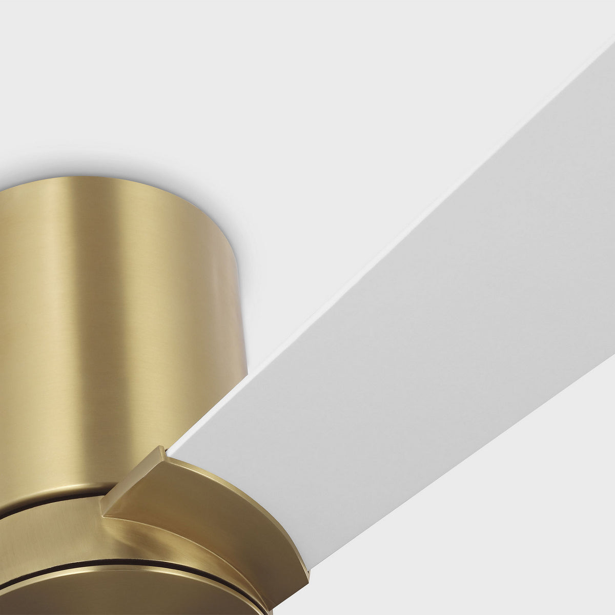 Rozzen 32 Hugger Ceiling Fan