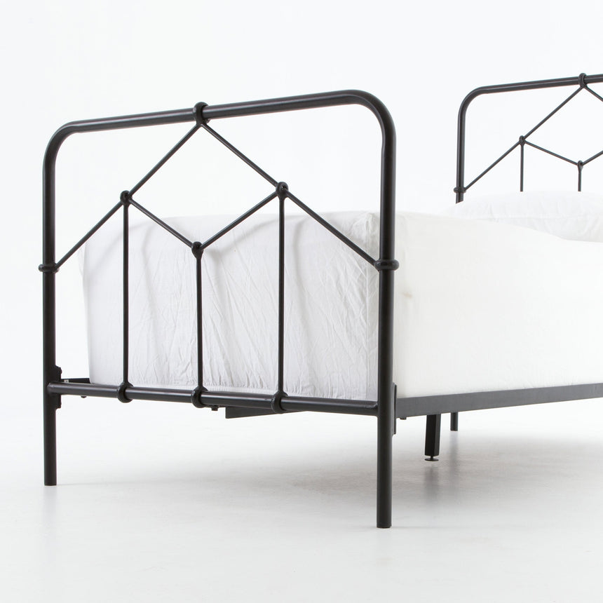 Casey Bed