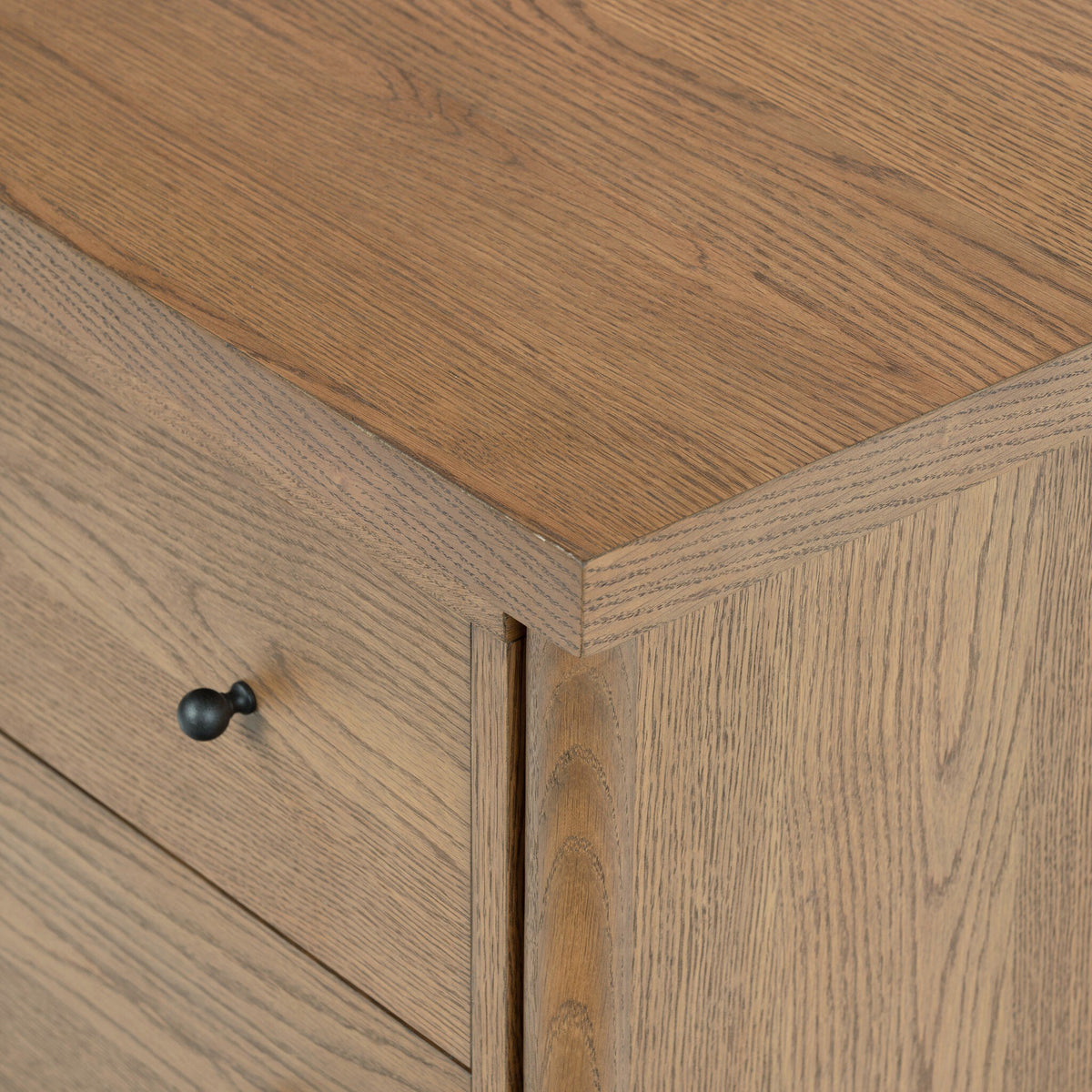 Roark Nightstand