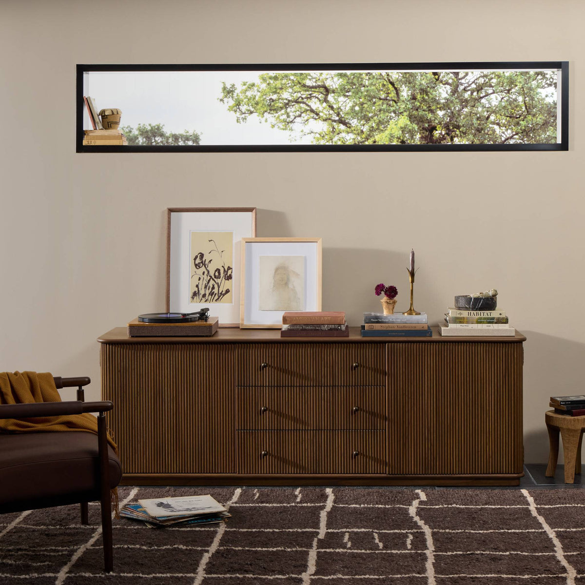 Ona Media Console