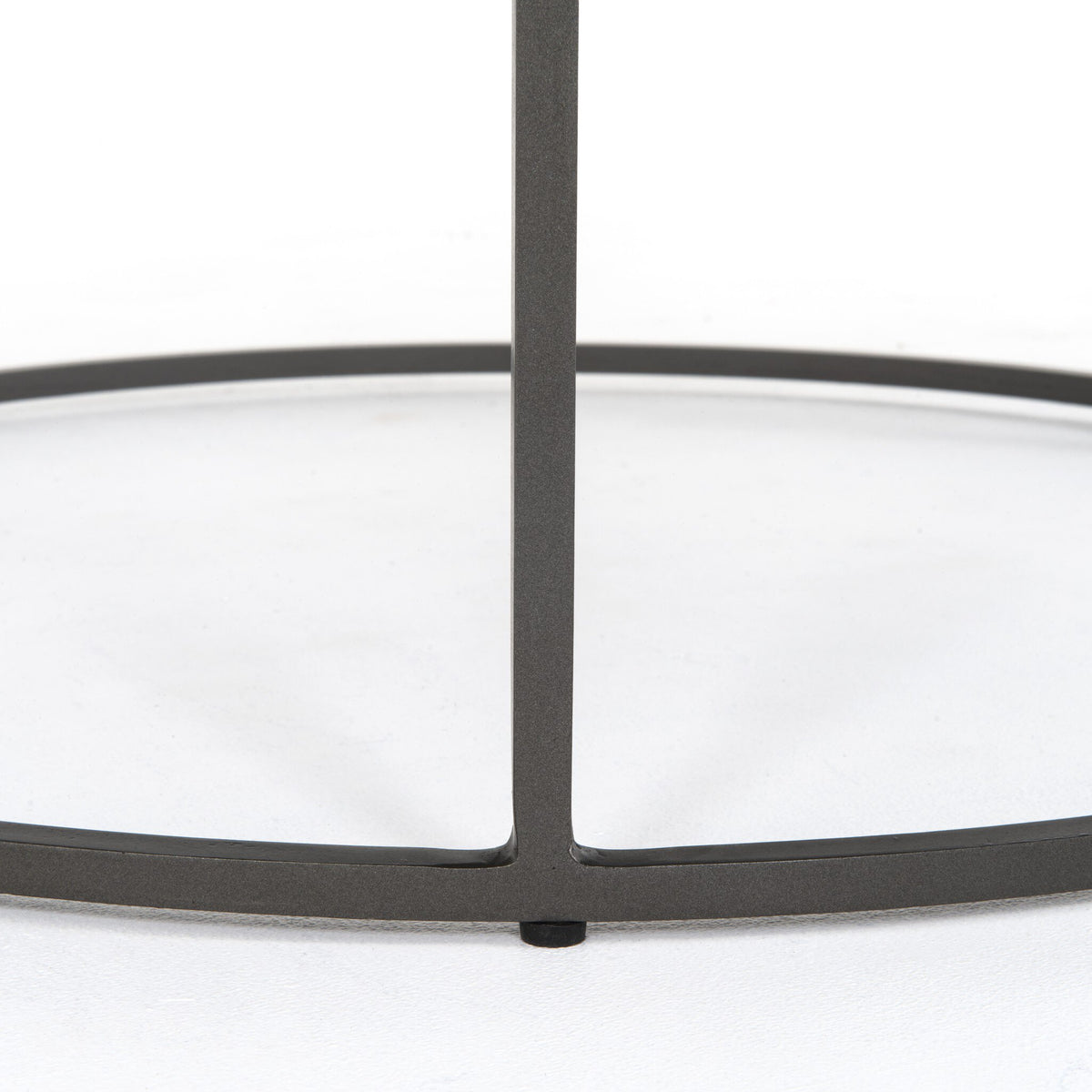 Evelyn Round Nesting Coffee Table